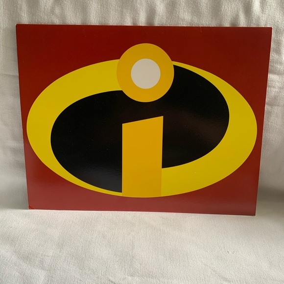 Vintage 2004 Disney’s Pixar The Incredibles Lithographs, Set of 4 - Picture 3 of 7